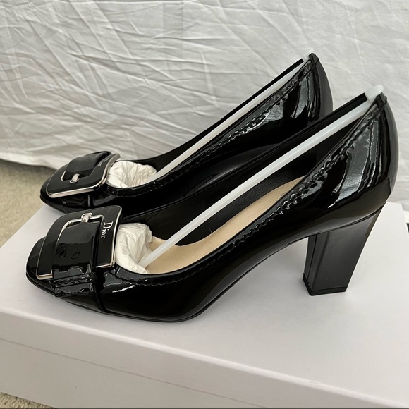 DIOR Buckle Black Patent Heels - Picture 6 of 8